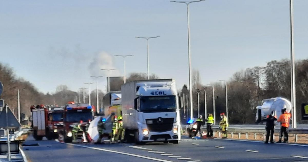 Man uit Heerlen omgekomen bij verkeersongeval op A76..