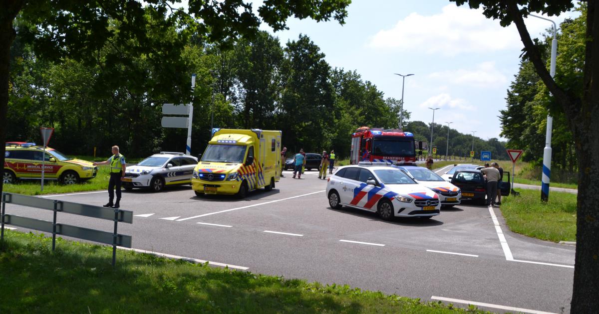 Aanrijding tussen twee voertuigen in #Eygelshoven | ZO-NWS.
