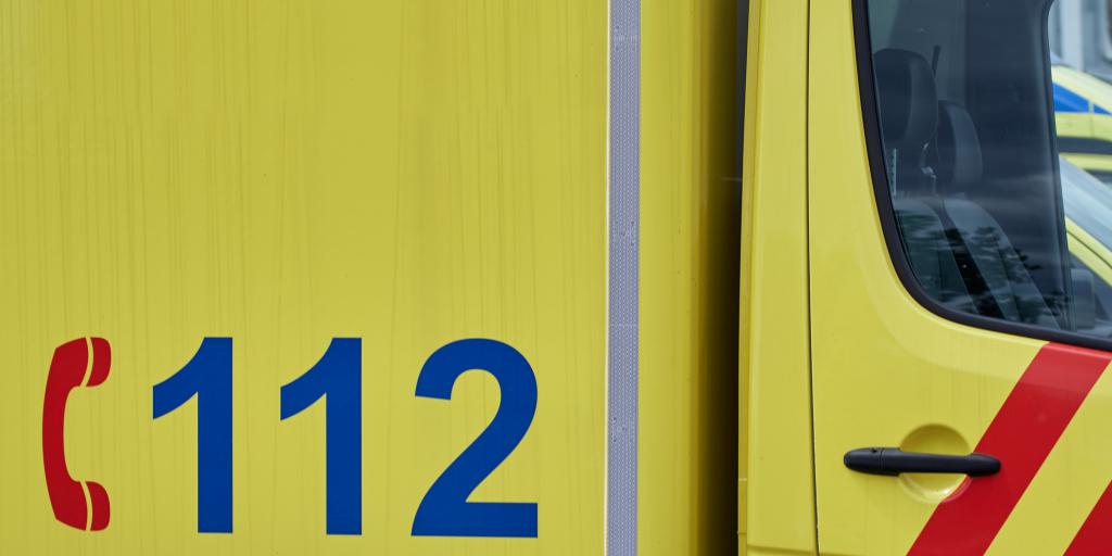 Wielrenner onderuit tijdens toerversie Amstel Gold Race