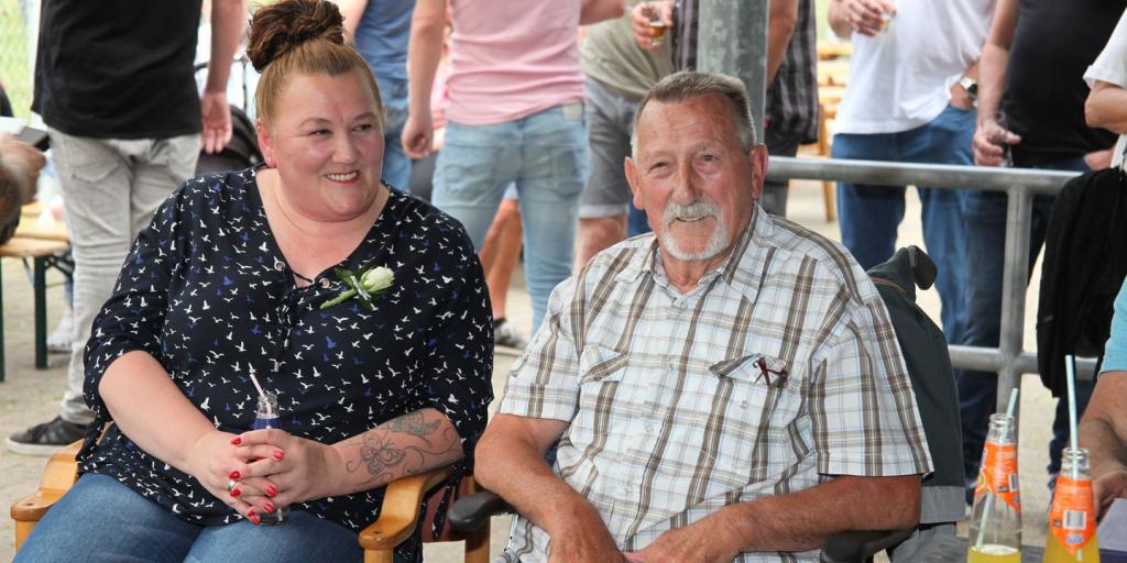 Voetbalicoon Paul Ewe overleden