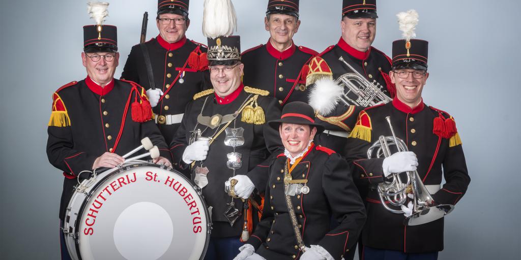 Acht jubilarissen bij schutterij in Ubachsberg