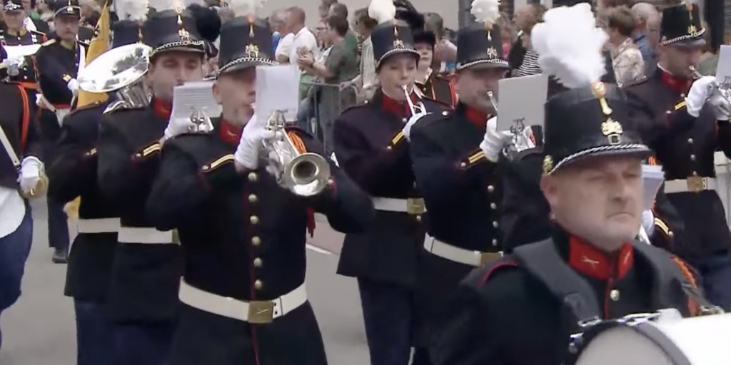 VIDEO: Herhaling optocht ZLF Schimmert op tv bij ZO-NWS