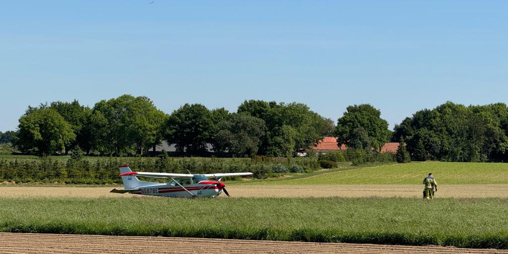 Sportvliegtuig maakt noodlanding in buitengebied Schimmert-Ulestraten