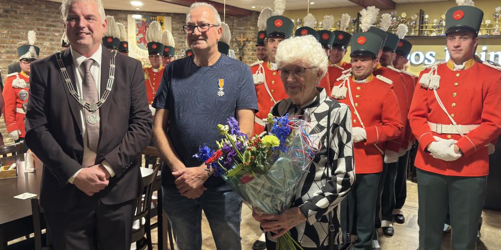 VIDEO: Koninklijke onderscheiding voor Ruud Goossens uit Schimmert