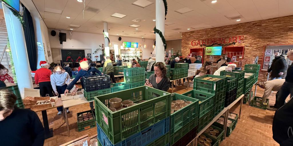 227 kerstdiners voor arme gezinnen met kinderen