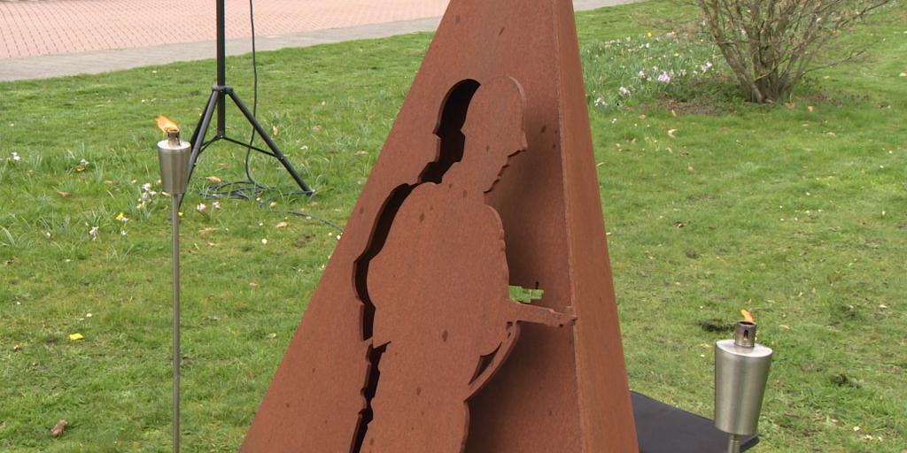 VIDEO: Joodse oorlogsslachtoffers herdacht bij bevrijdingsmonument