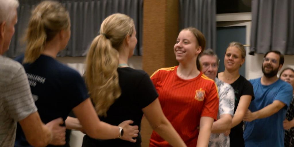 VIDEO: Poolse dans- en zangvereniging Podlasie viert 50-jarig jubileum