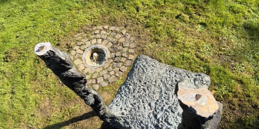 Gemeente laat vernield oorlogsmonument repareren